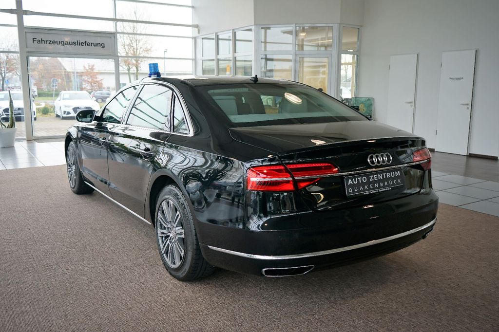 Audi A8 2016