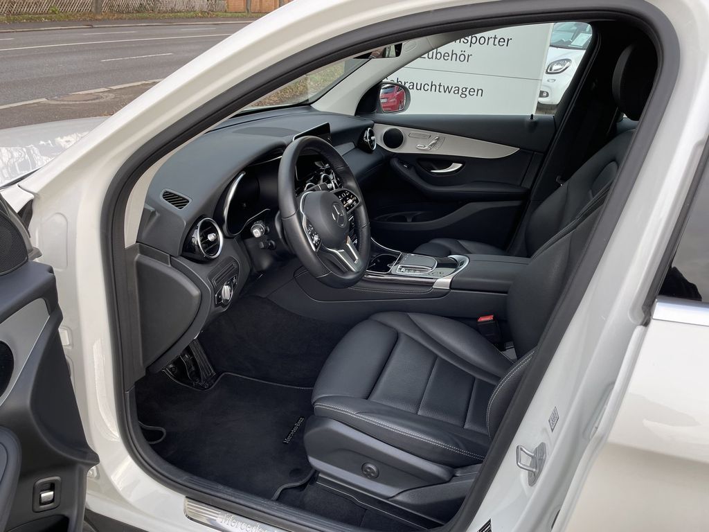 Mercedes-Benz GLC 300 2021