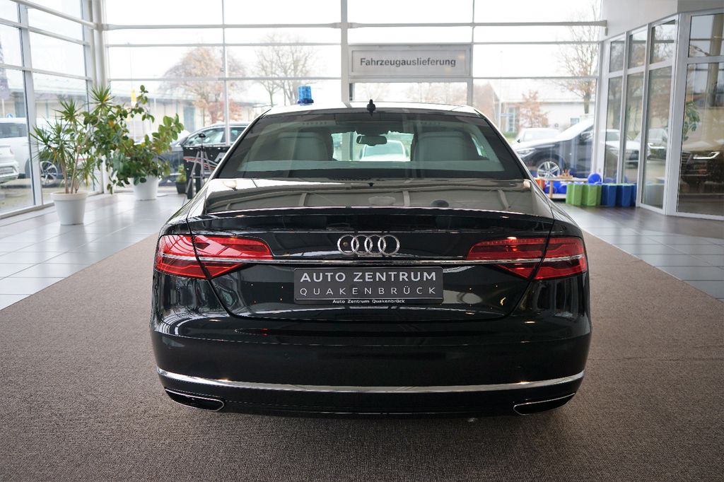 Audi A8 2016