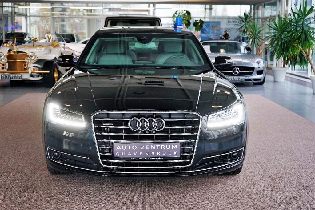 Audi A8 2016
