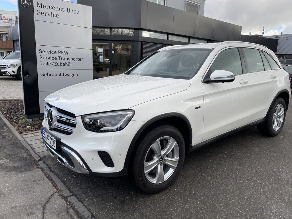 Mercedes-Benz GLC 300 2021