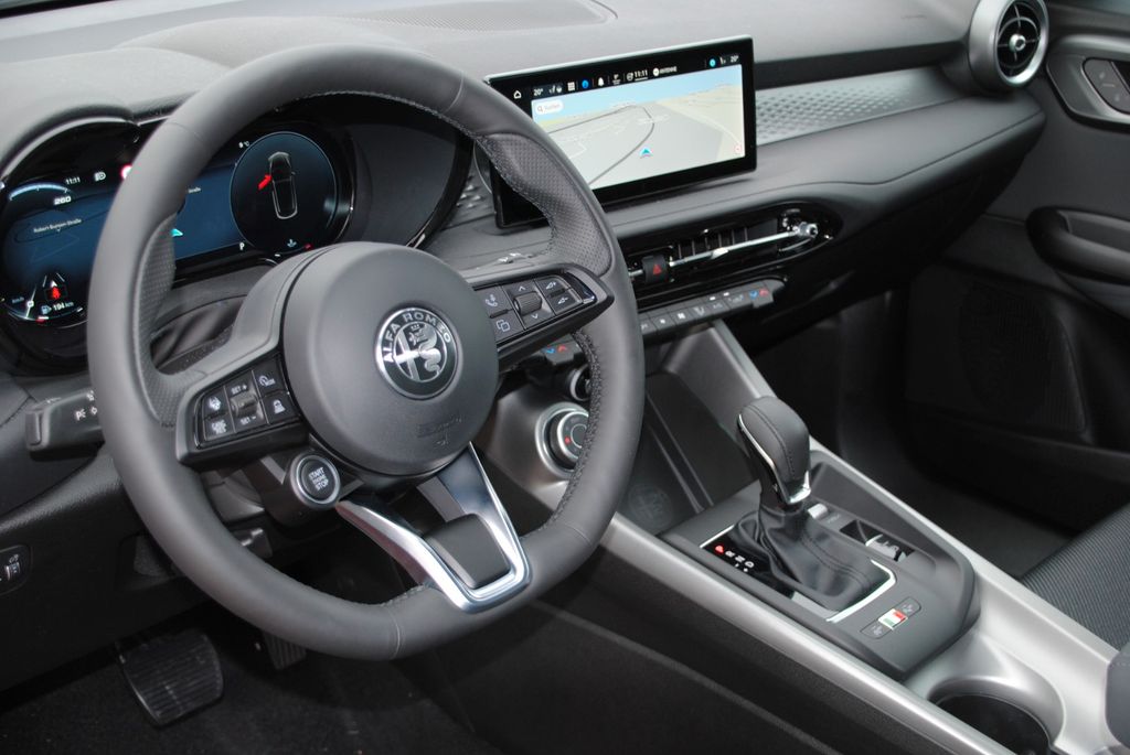 Alfa Romeo Tonale 2024