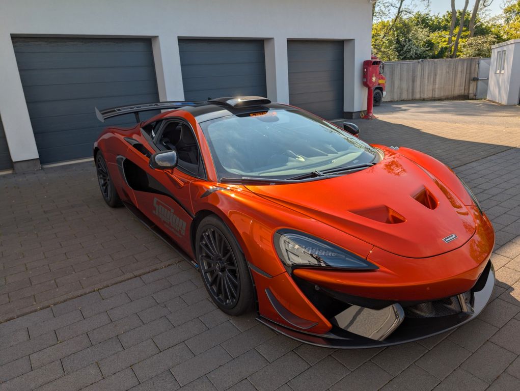 McLaren 620R 2021