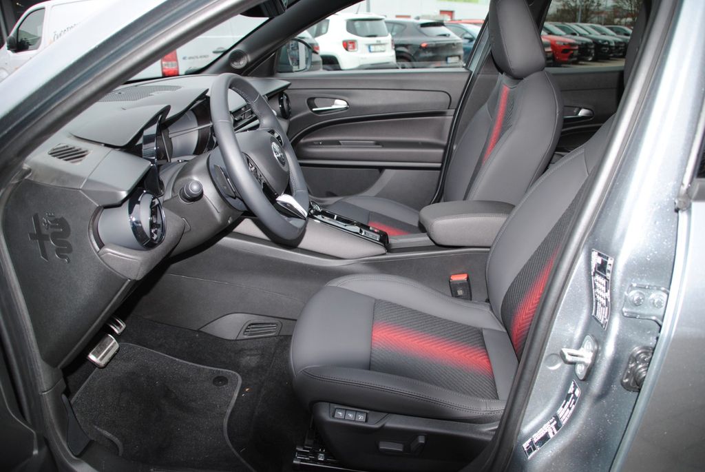 Alfa Romeo Junior 2025