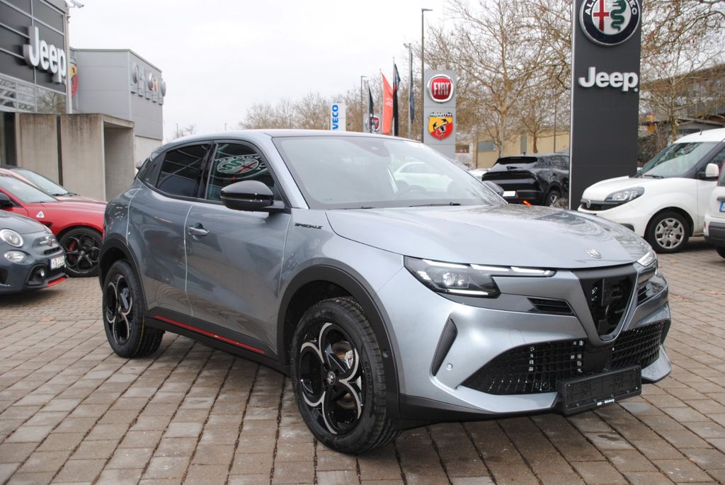 Alfa Romeo Junior 2025