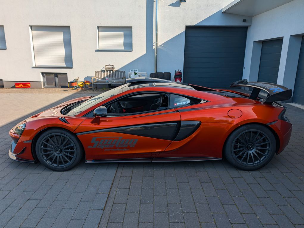 McLaren 620R 2021