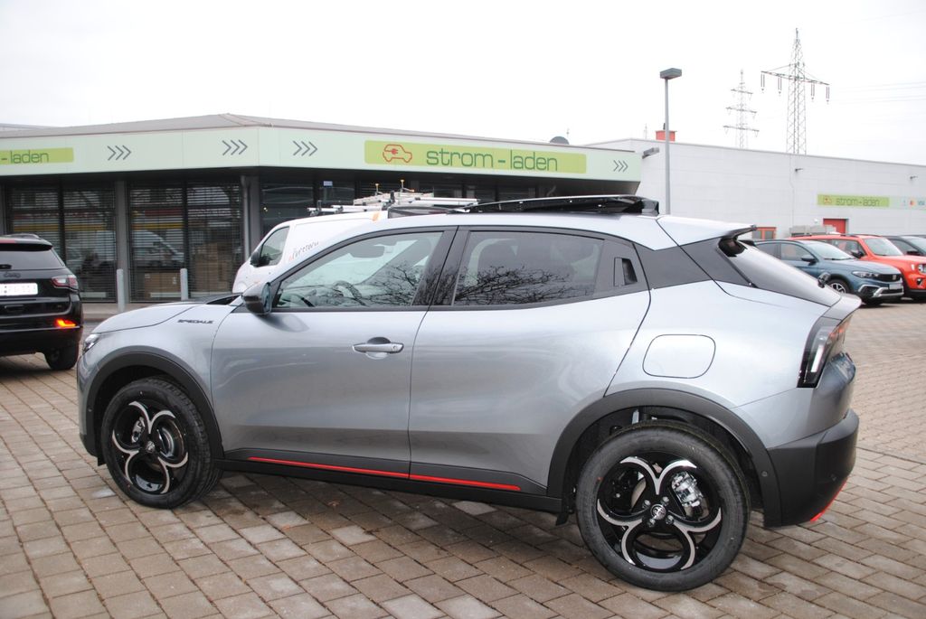 Alfa Romeo Junior 2025