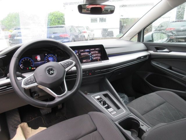 Volkswagen Golf 2021