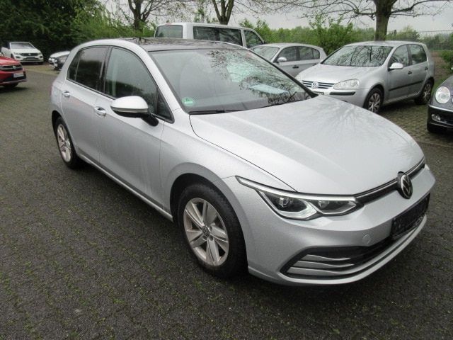 Volkswagen Golf 2021