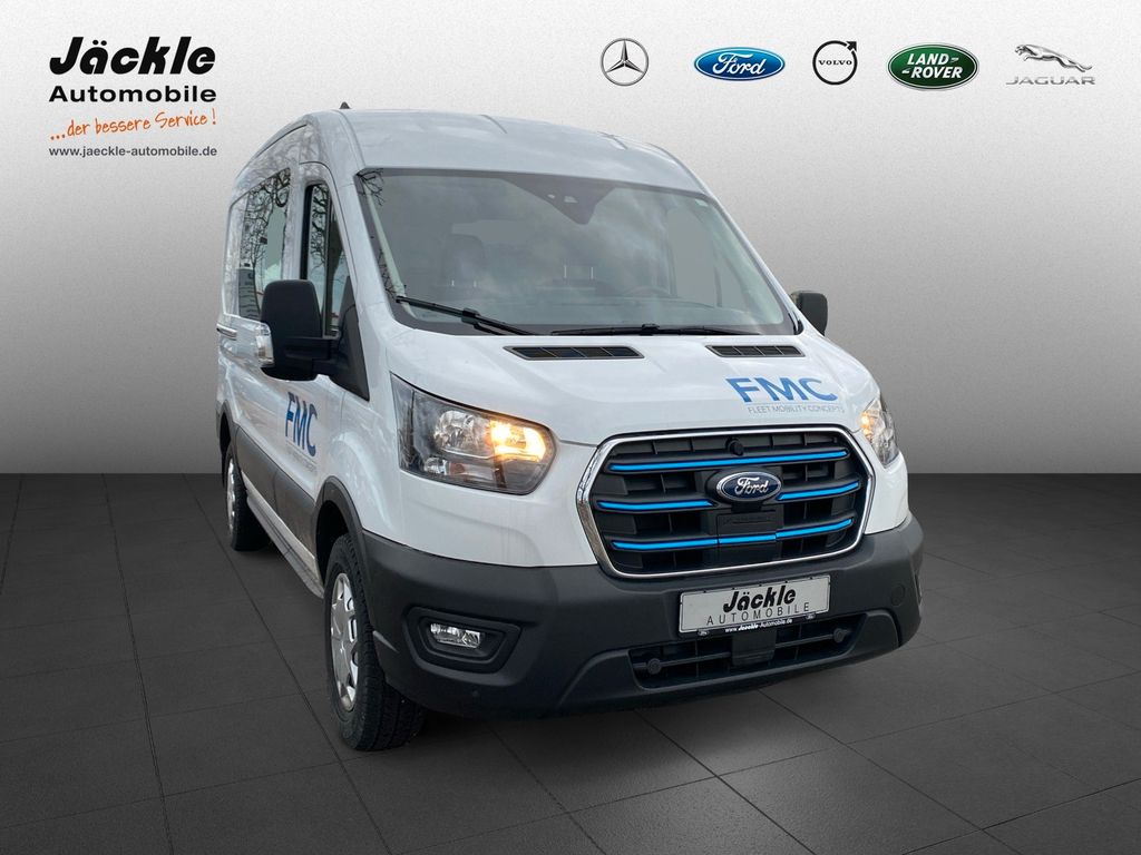 Ford Transit 2023