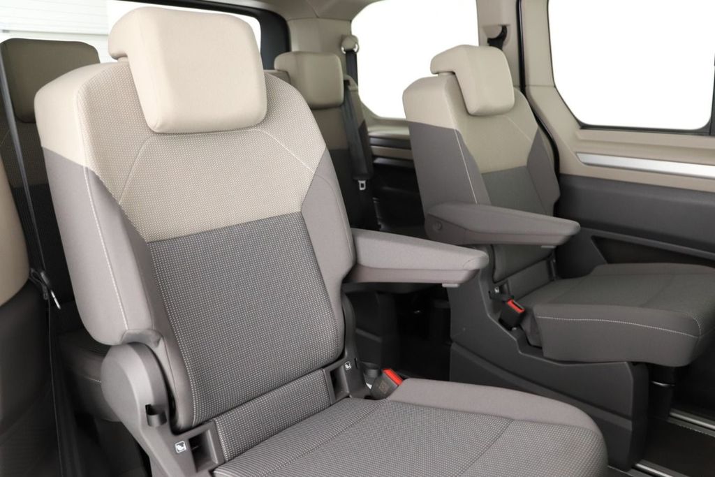 Volkswagen T7 Multivan 2023