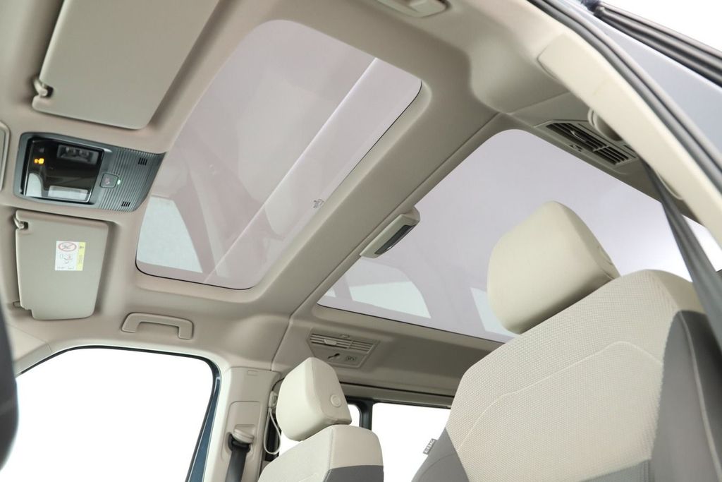 Volkswagen T7 Multivan 2023