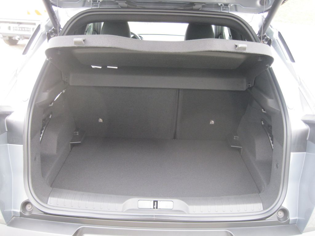 Alfa Romeo Junior 2025