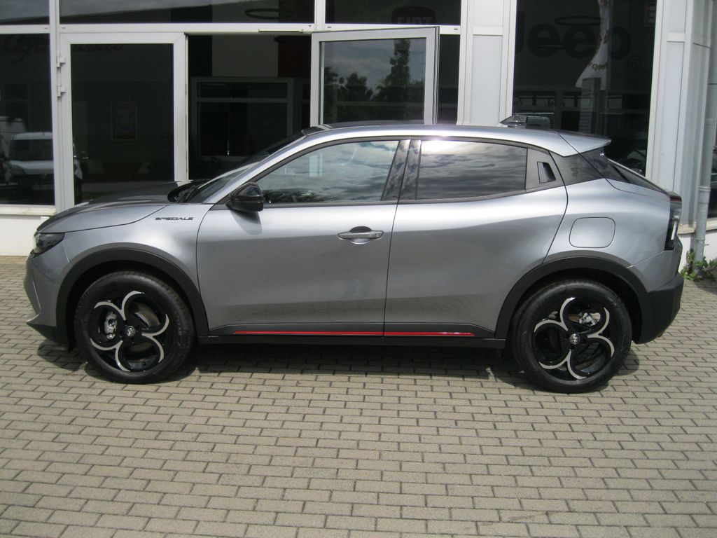 Alfa Romeo Junior 2025