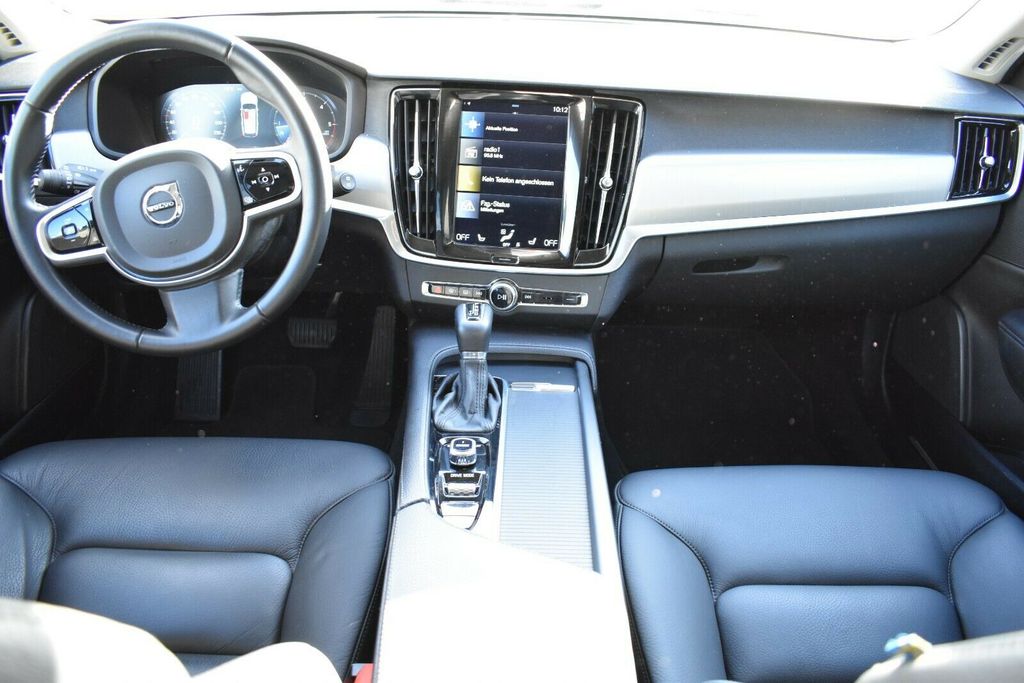 Volvo V90 2016