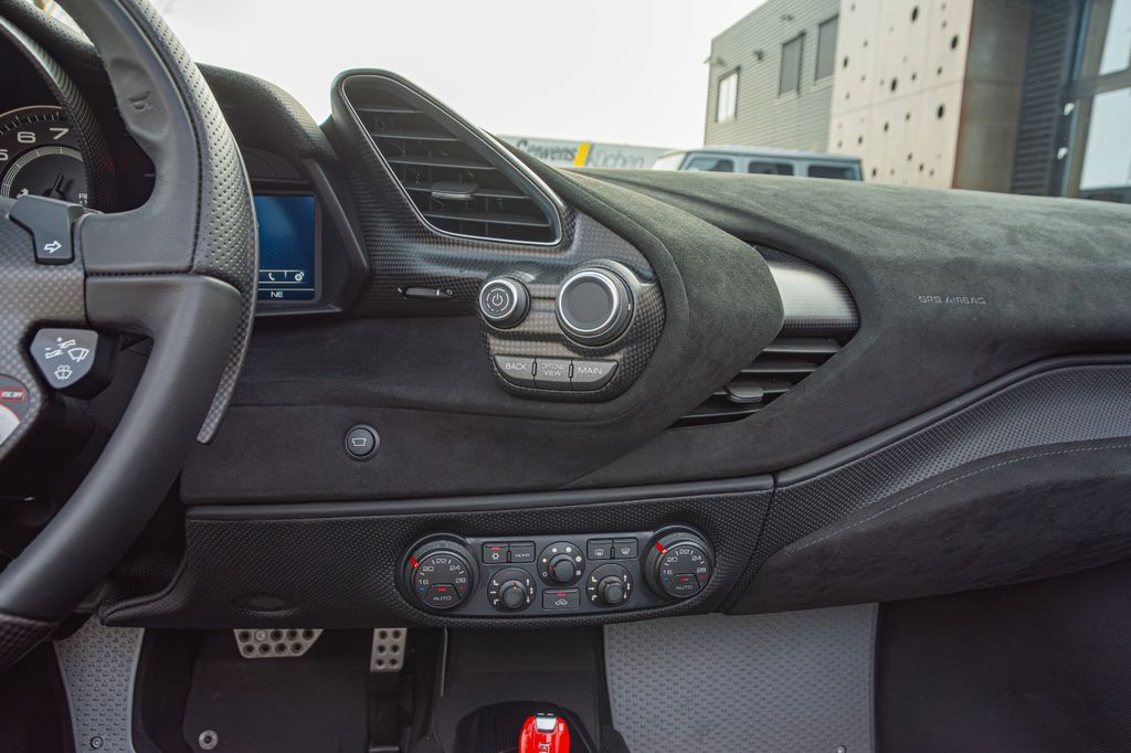 Ferrari 488 Pista 2021