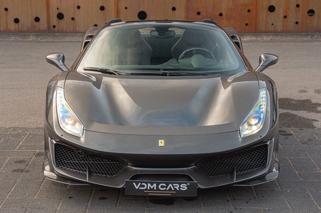 Ferrari 488 Pista 2021