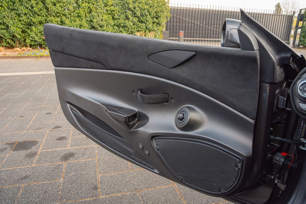 Ferrari 488 Pista 2021