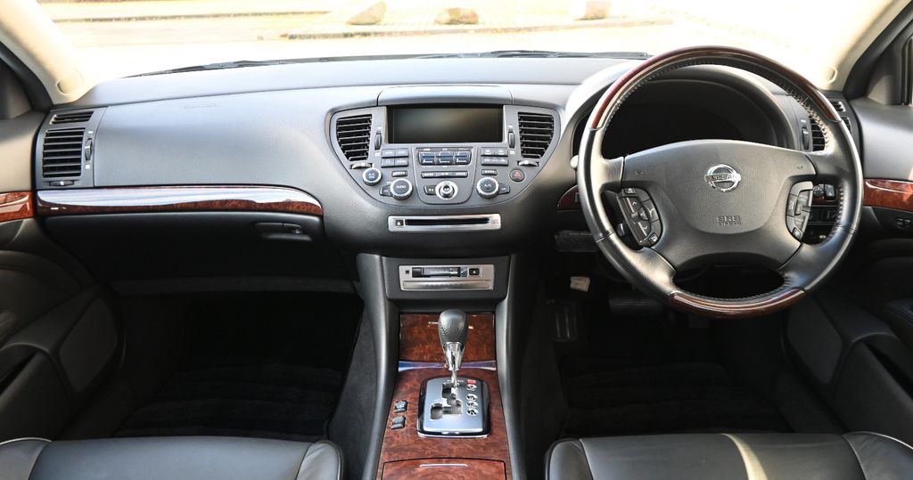 Nissan Other 2005
