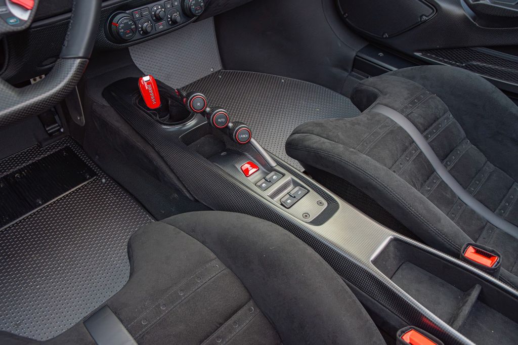 Ferrari 488 Pista 2021