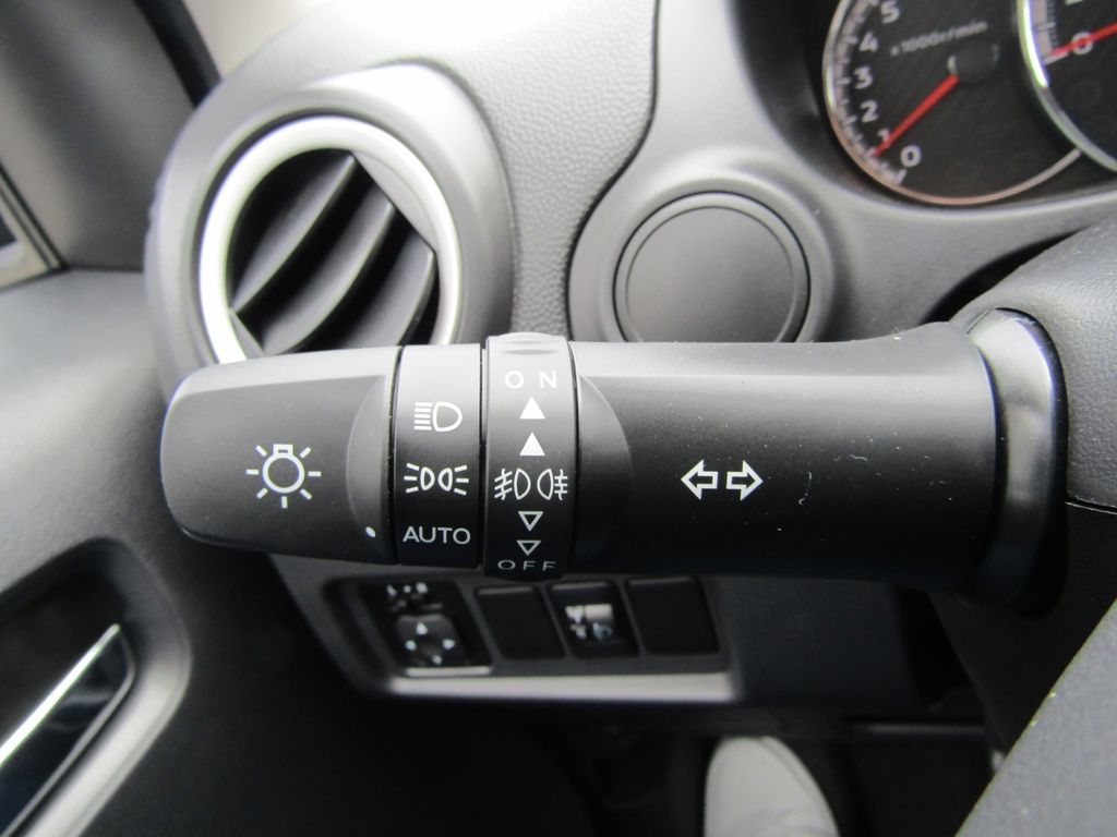 Mitsubishi Space Star 2025