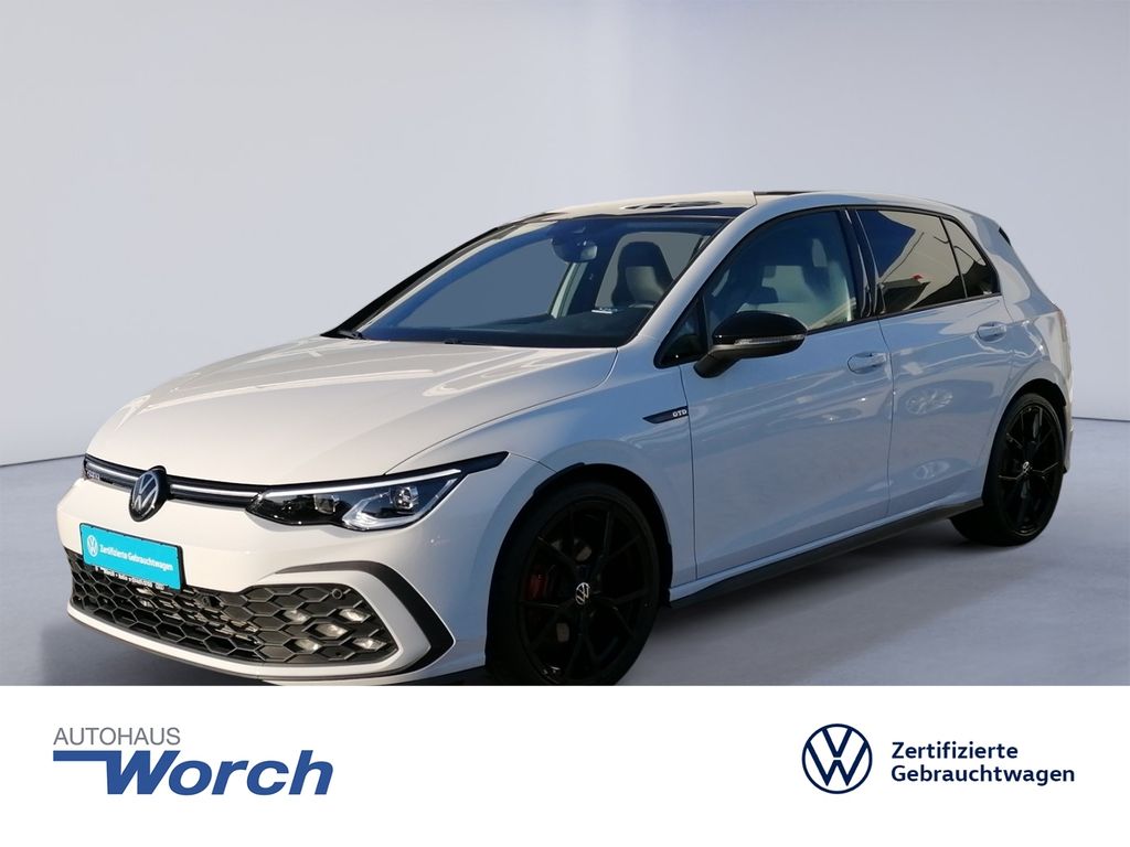 Volkswagen Golf 2024