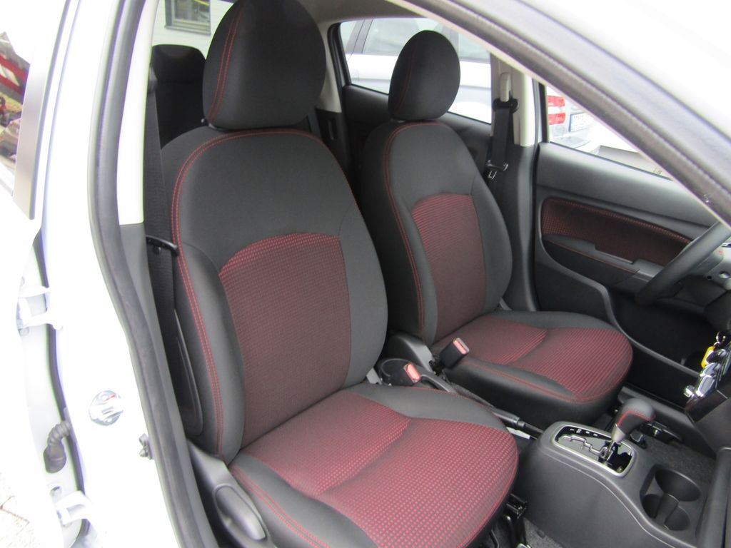 Mitsubishi Space Star 2025