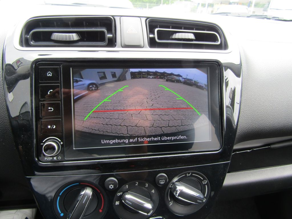 Mitsubishi Space Star 2025