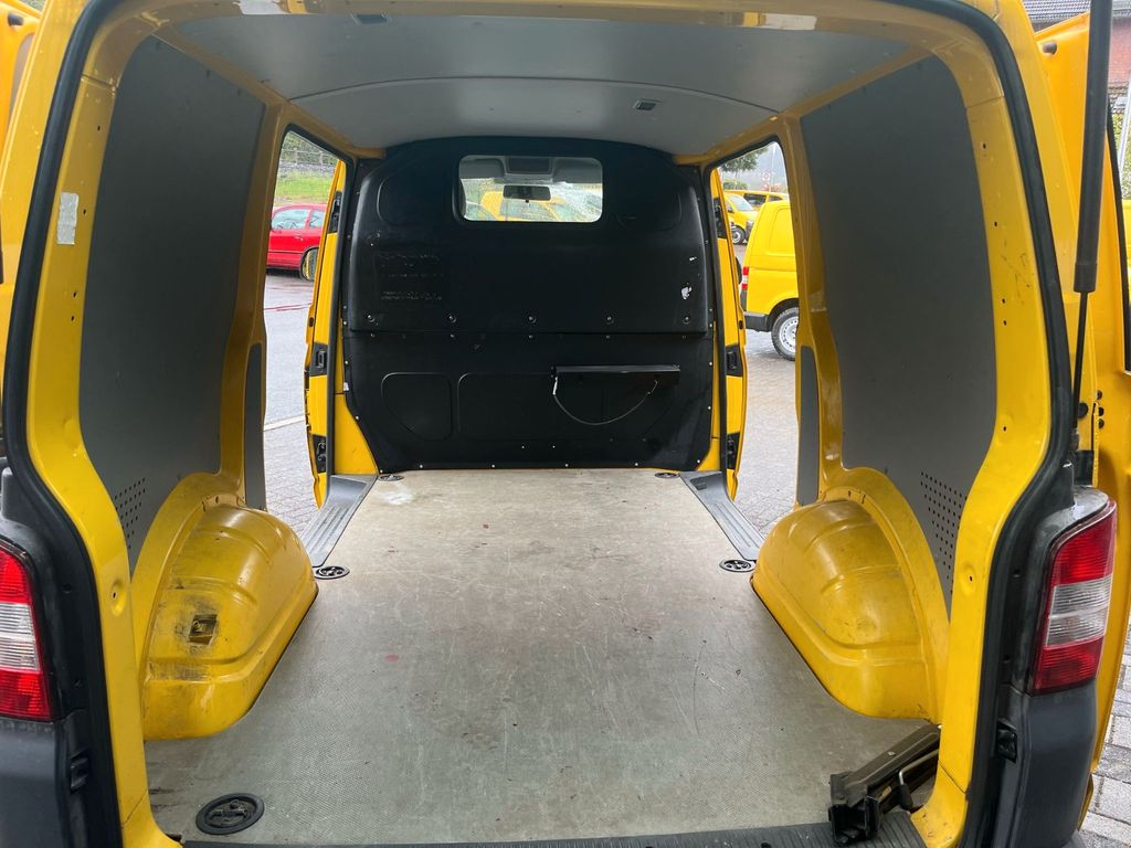 Volkswagen T5 Transporter 2012