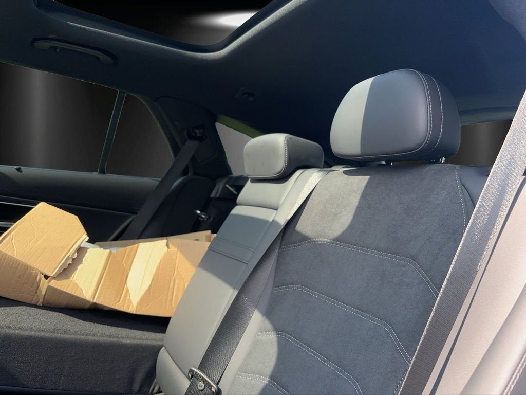 Mercedes-Benz E 300 2024