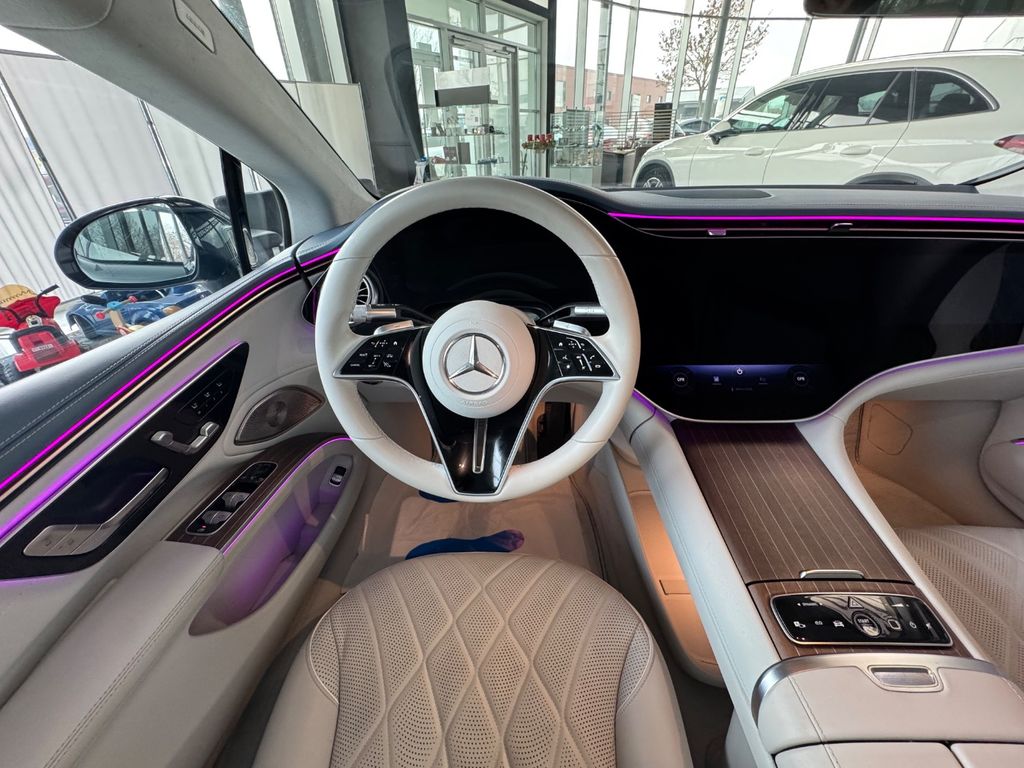 Mercedes-Benz EQS 2023