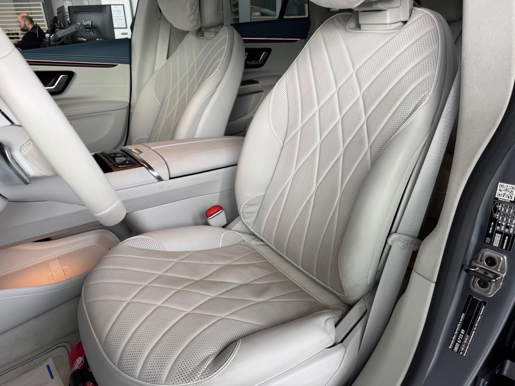 Mercedes-Benz EQS 2023