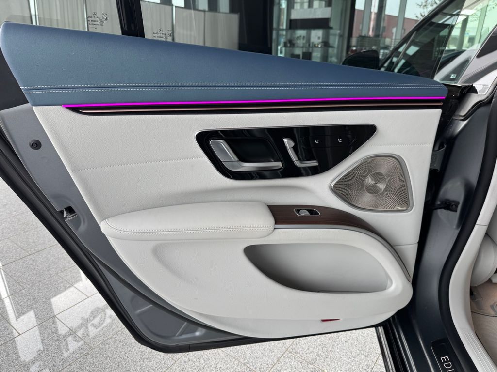 Mercedes-Benz EQS 2023