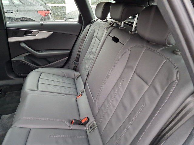Audi A4 2021