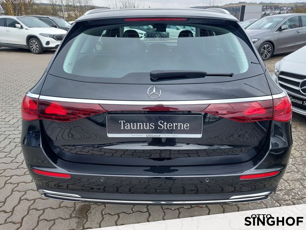 Mercedes-Benz E 200 2023