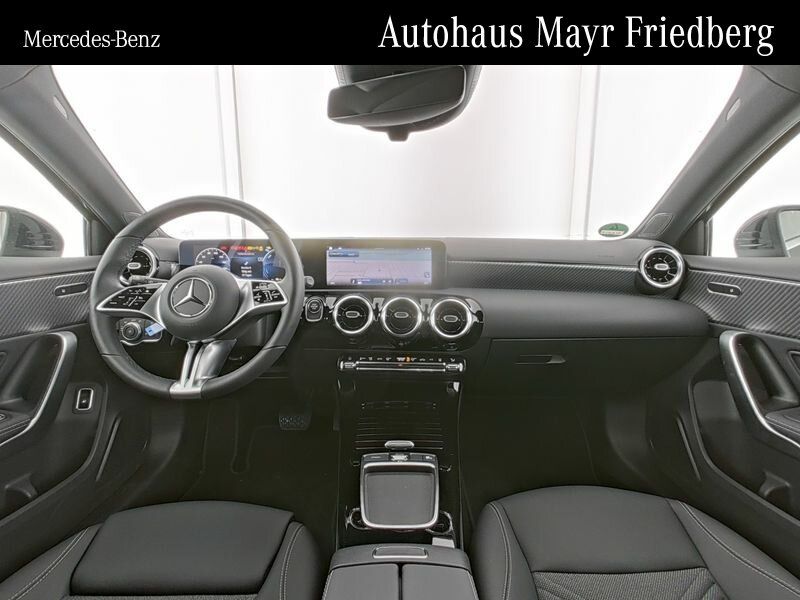 Mercedes-Benz A 250 2023