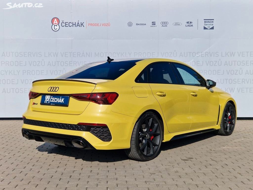 Audi RS3 2023