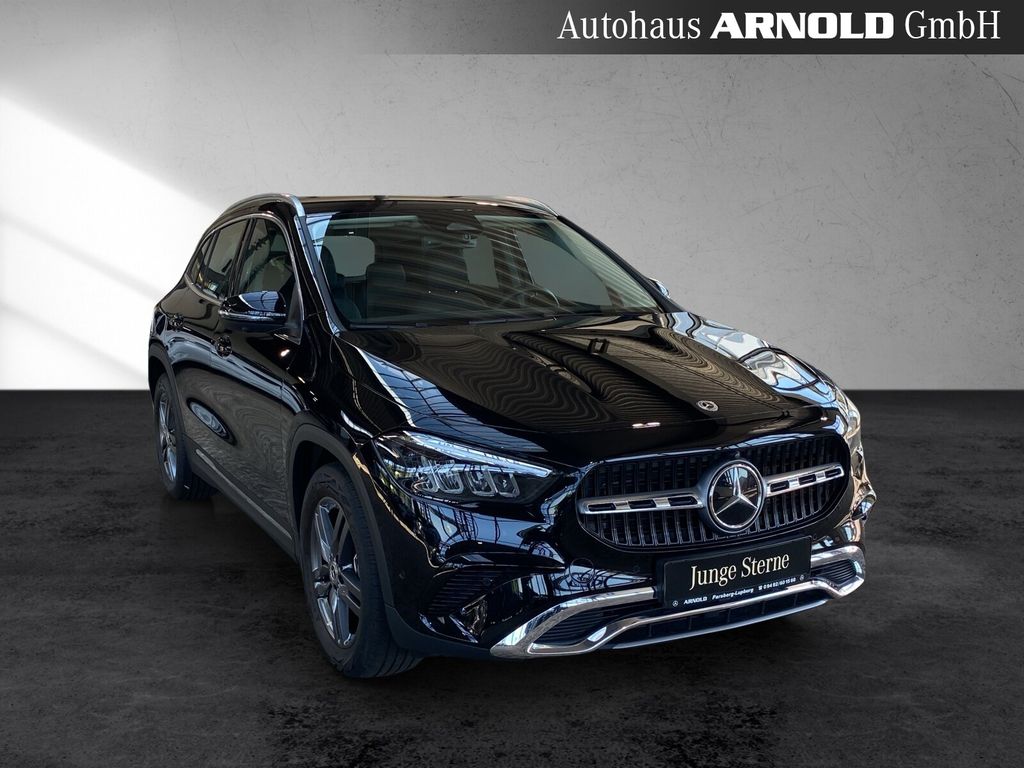 Mercedes-Benz GLA 200 2024