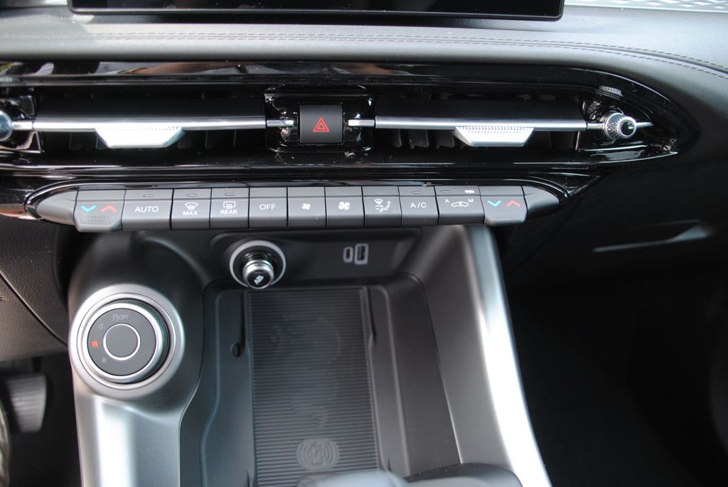 Alfa Romeo Tonale 2025