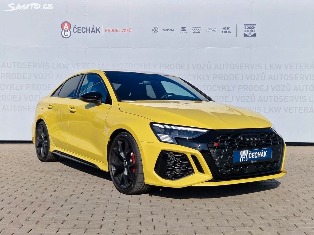 Audi RS3 2023