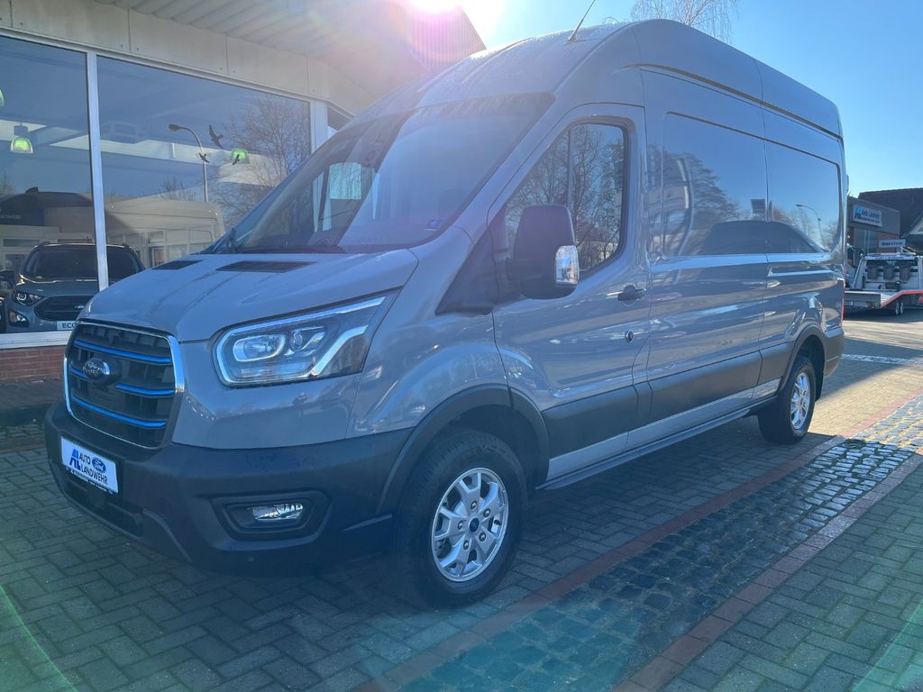 Ford Transit 2022