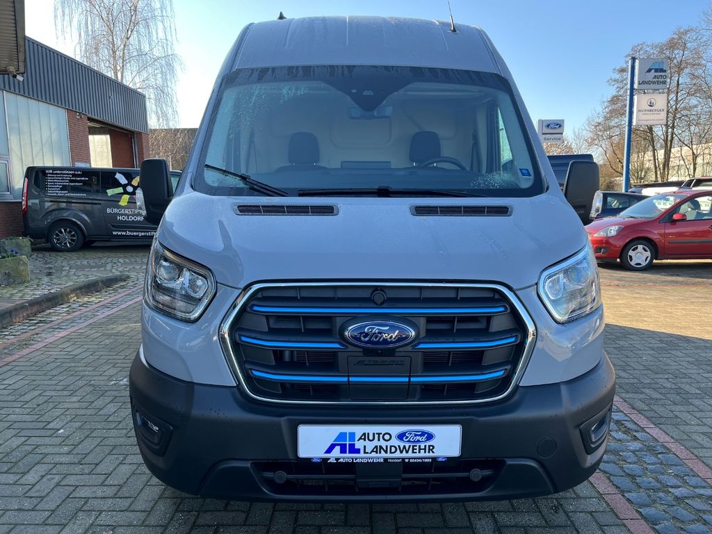 Ford Transit 2022