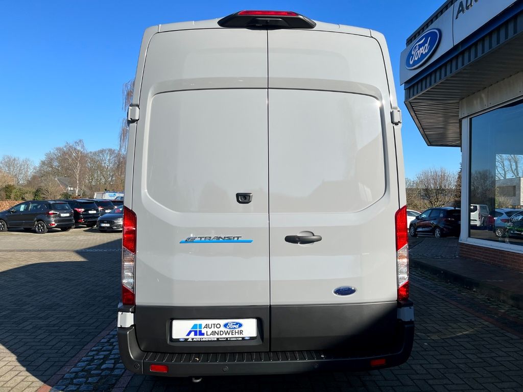 Ford Transit 2022