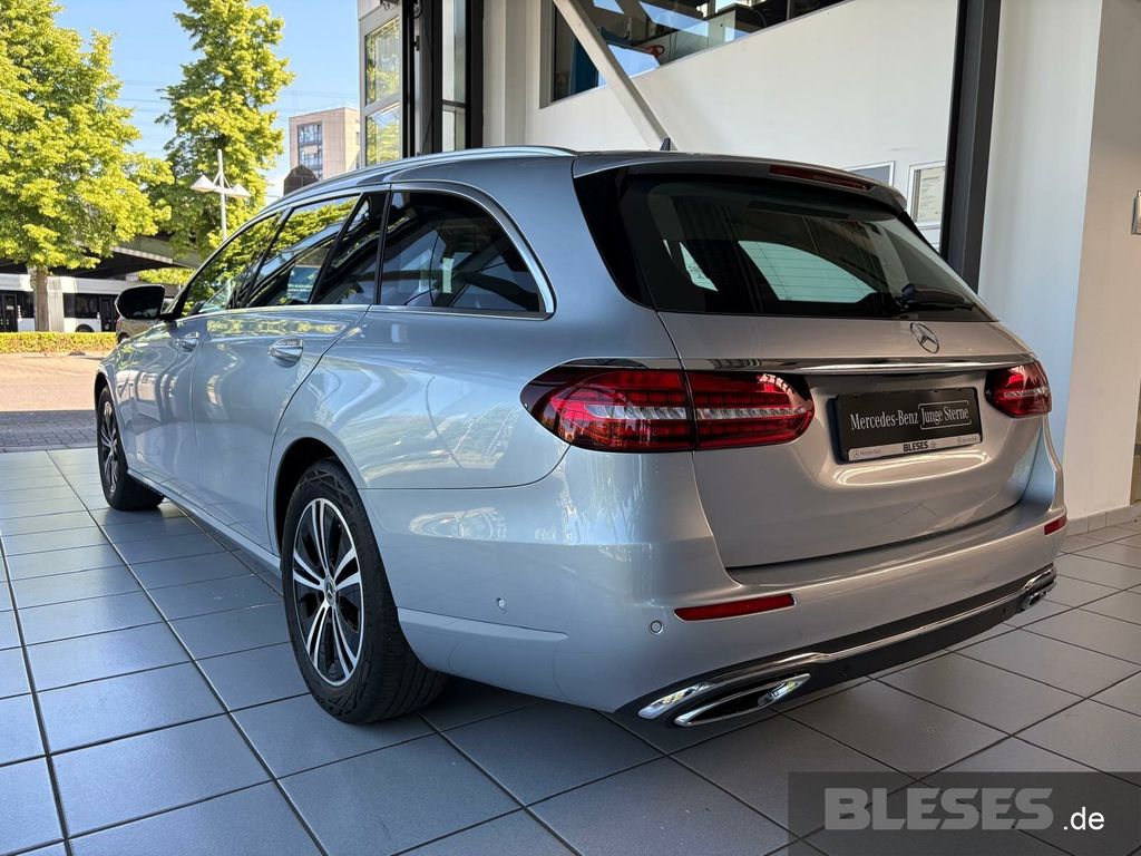 Mercedes-Benz E 220 2022
