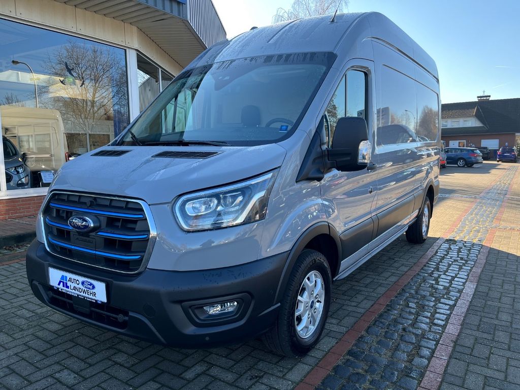 Ford Transit 2022