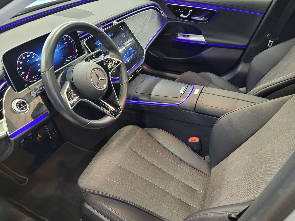 Mercedes-Benz E 300 2024