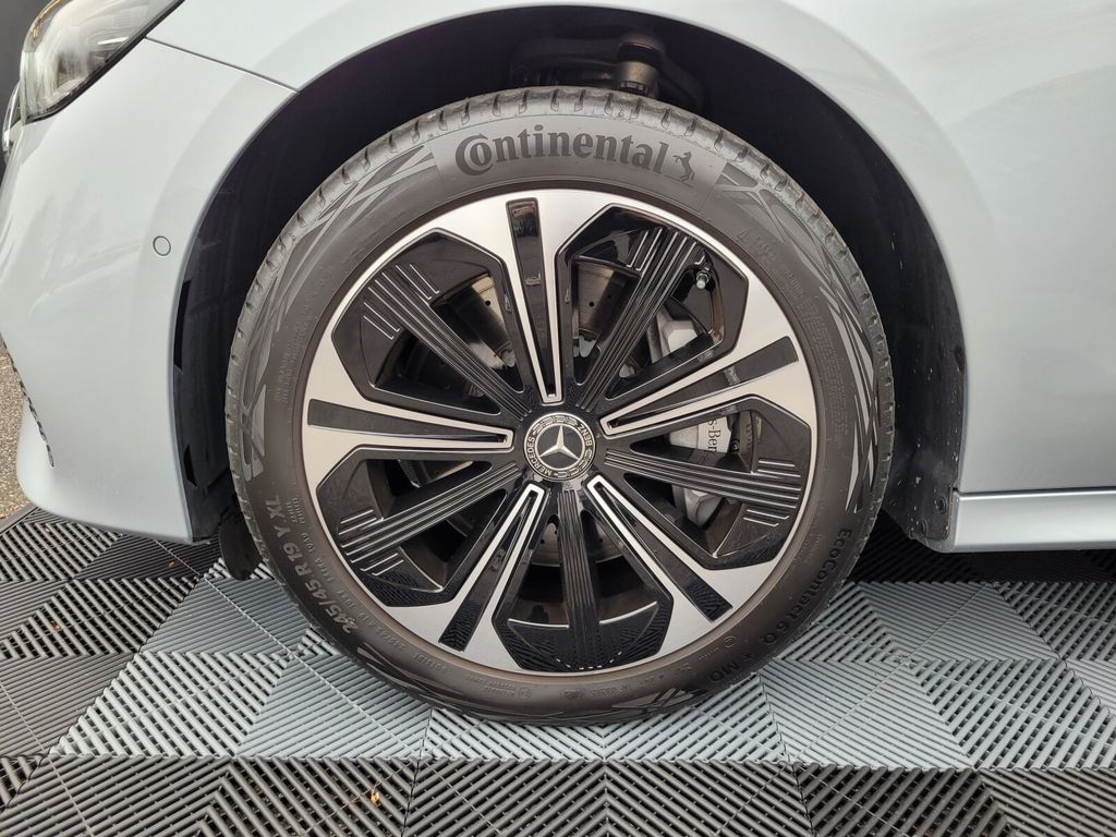 Mercedes-Benz E 300 2024