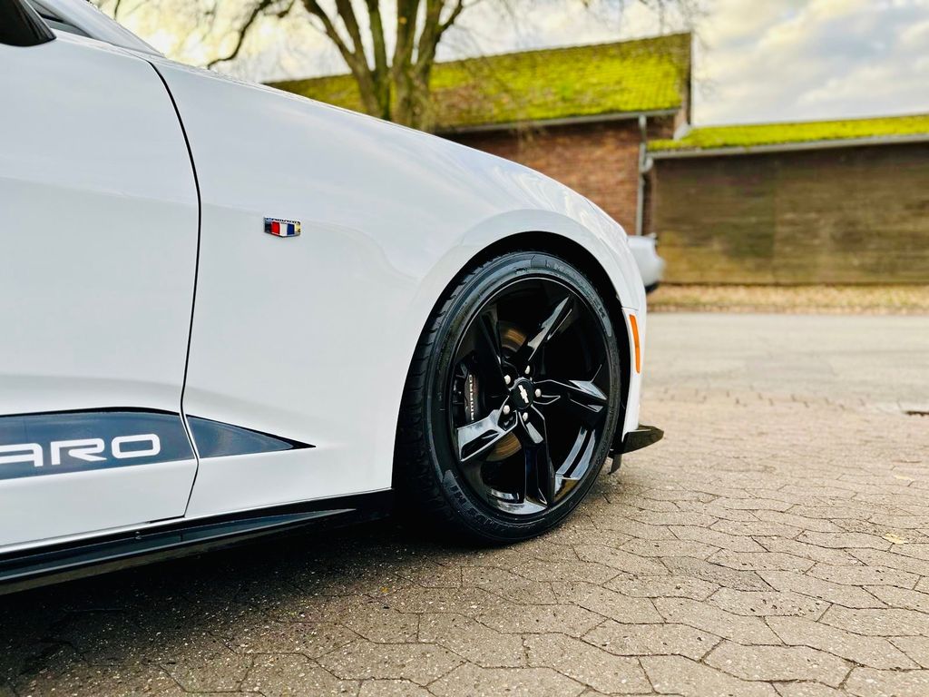 Chevrolet Camaro 2019