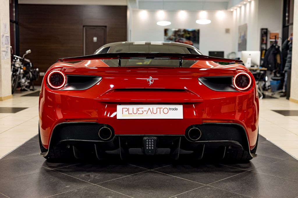 Ferrari 488 GTB 2018