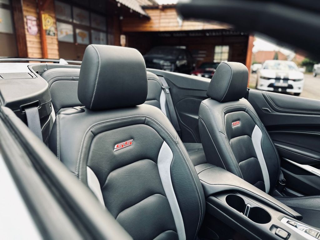 Chevrolet Camaro 2019